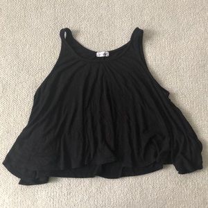 Black flows tank top